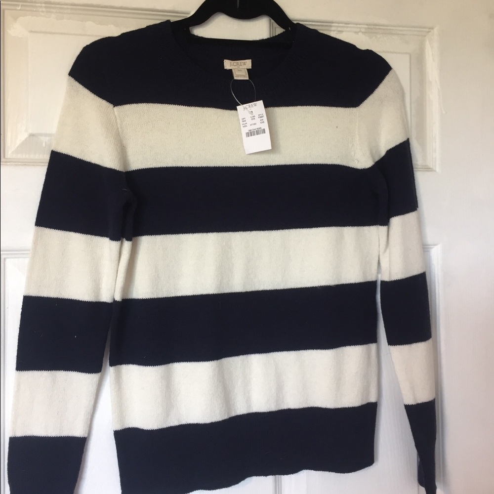 NWT JCrew long sleeve sweater.